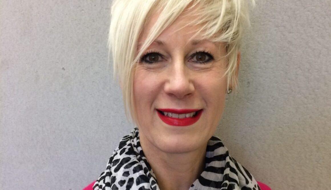 Mrs Angie Burgess	